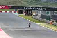 cadwell-no-limits-trackday;cadwell-park;cadwell-park-photographs;cadwell-trackday-photographs;enduro-digital-images;event-digital-images;eventdigitalimages;navarra;no-limits-trackdays;peter-wileman-photography;racing-digital-images;trackday-digital-images;trackday-photos